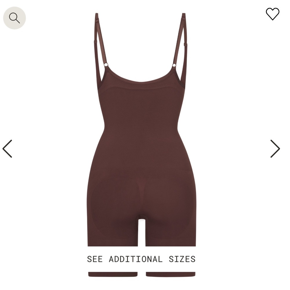 SKIMS- Seamless Sculpt Open Bust Mid Thigh Bodysuit - Cocoa